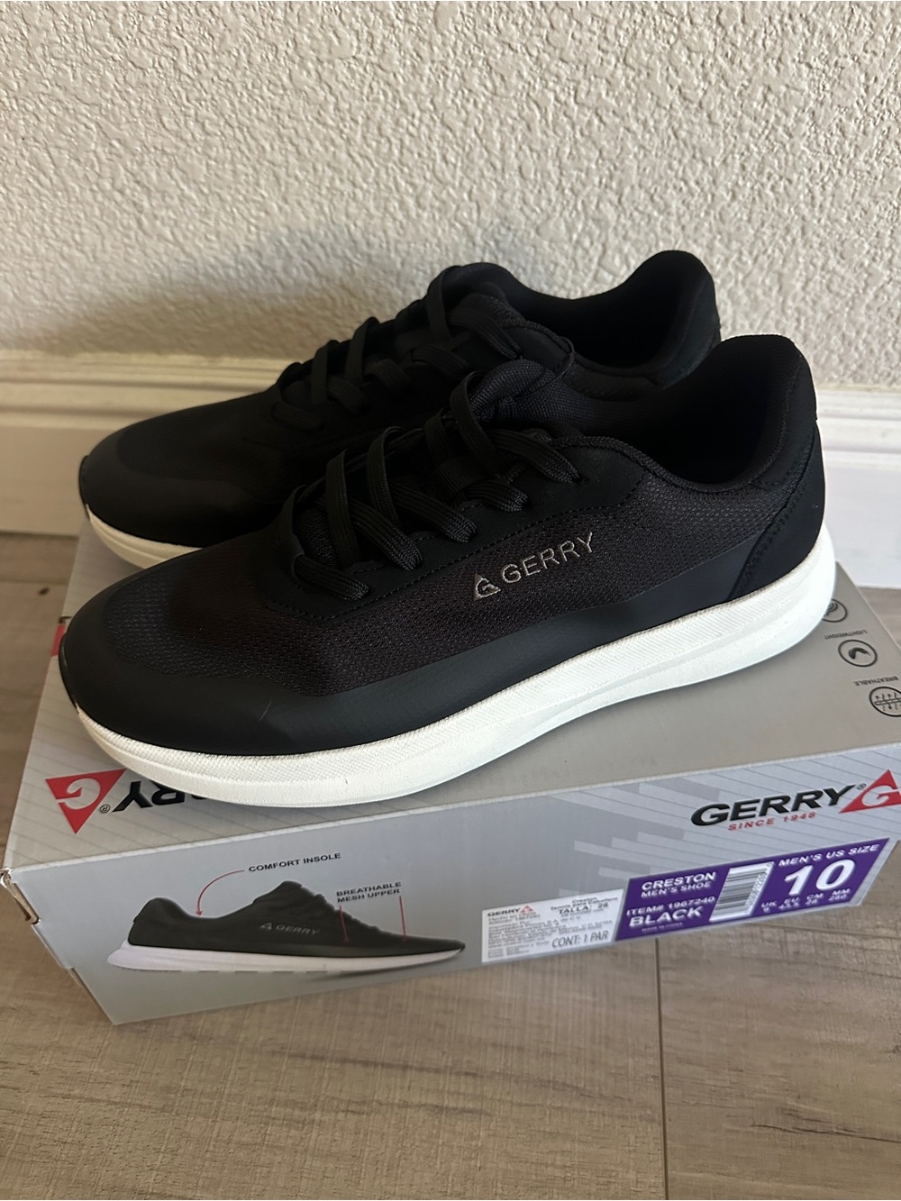 Gerry Creston Men’s Athletic Shoes- Size 10